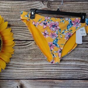 "Daisy Fuentes" Woman's bikini 👙 bottoms Size:16 multicolored mango 🥭 NWT